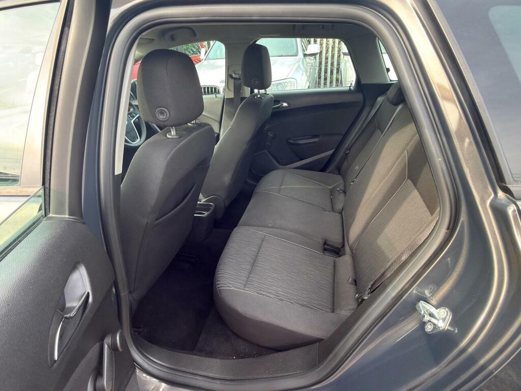 Vauxhall Astra 1.6I 16V Se Red #18