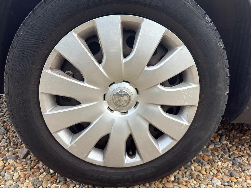 Vauxhall Astra 1.6I 16V Se Red #30