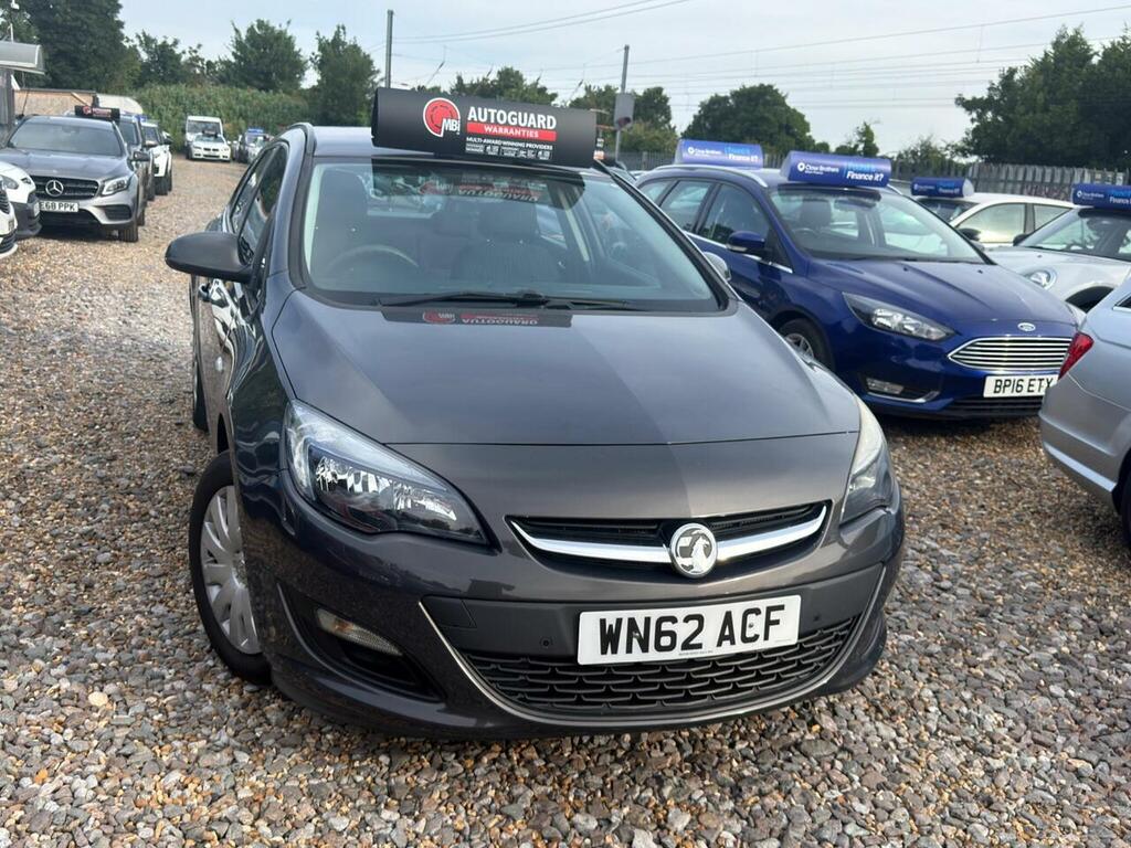 Vauxhall Astra 1.6I 16V Se Red #37
