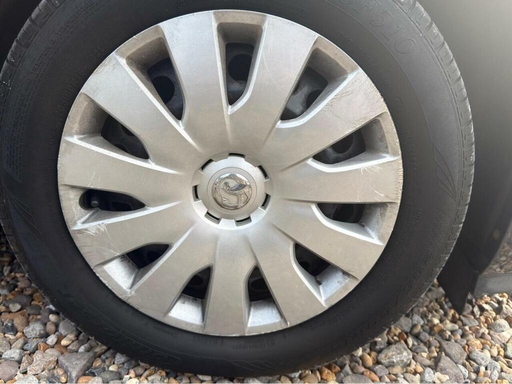 Vauxhall Astra 1.6I 16V Se Red #28