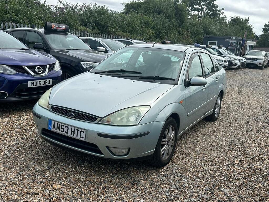 Ford Focus 1.6I 16V Ghia  #3