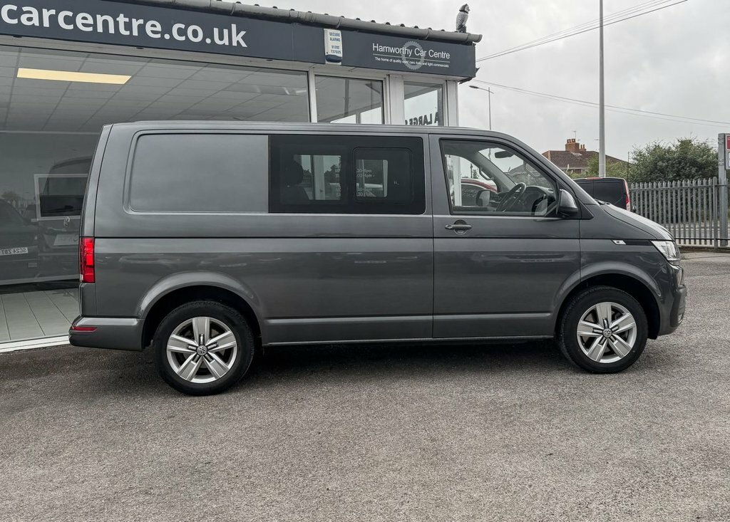 Volkswagen Transporter 2L Highline SW23EVV Grey #6