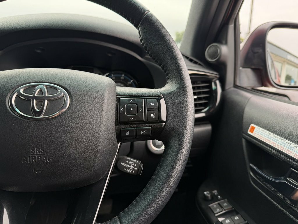 Toyota HILUX 2.4D Active 150 #48