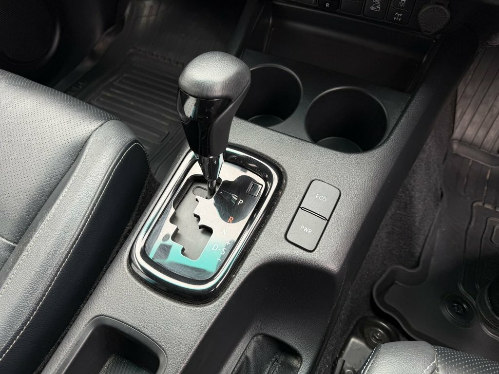 Toyota HILUX 2.4D Active 150 #46