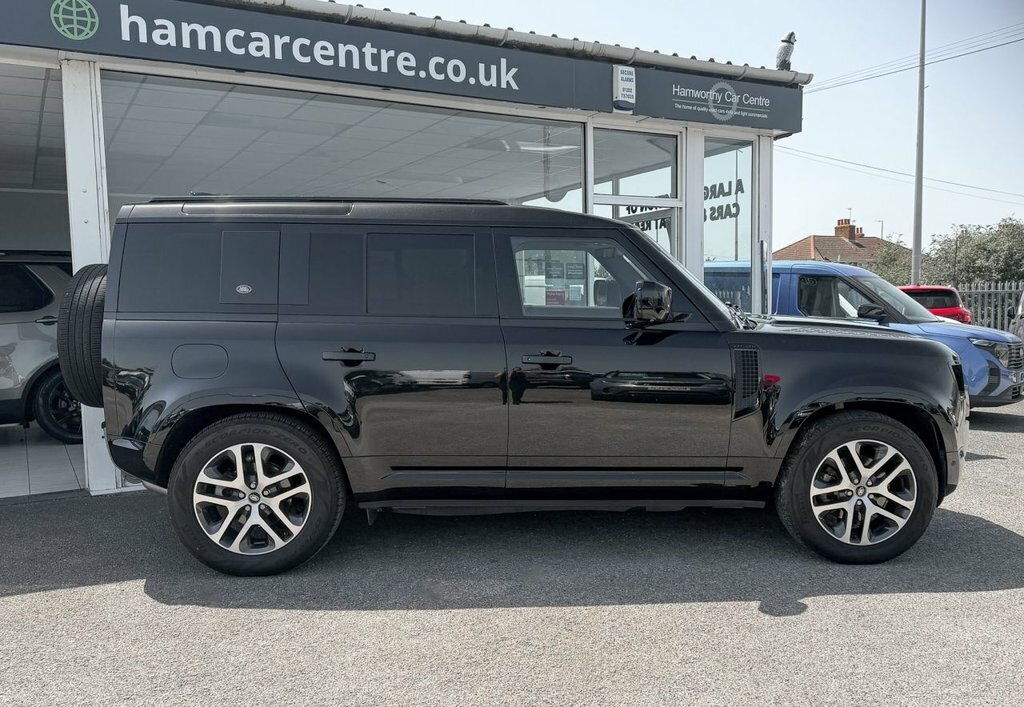 Land Rover Defender 110 3L Xs Edition Black #3