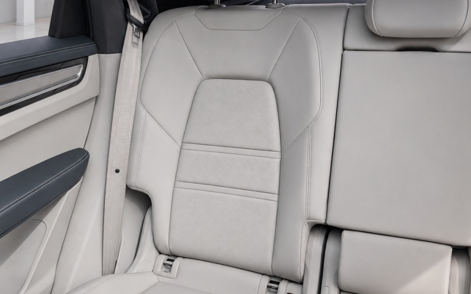 Porsche Cayenne Petrol Black #5