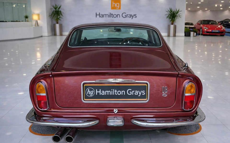 Aston Martin DB6 Manual  #2