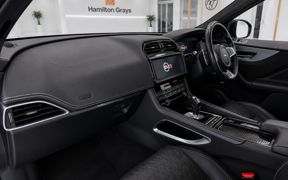 Jaguar F-Pace Petrol Black #6