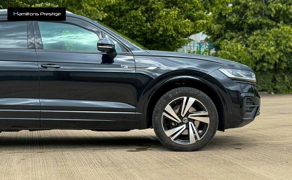 Volkswagen Touareg R-line Tech AO19ANP Black #5