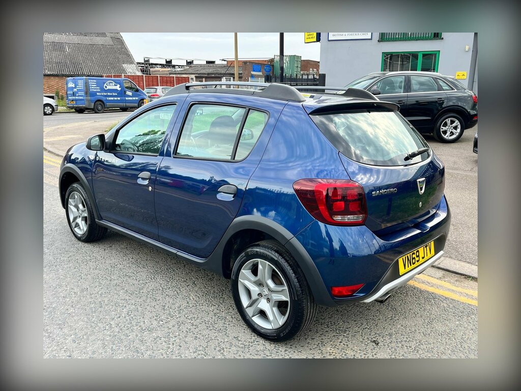 Dacia Sandero Stepway 0.9 Tce Essential Hatchback Euro VN69JTV Blue #3