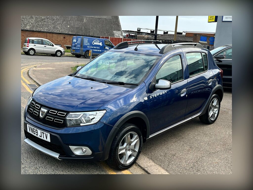 Dacia Sandero Stepway 0.9 Tce Essential Hatchback Euro VN69JTV Blue #2