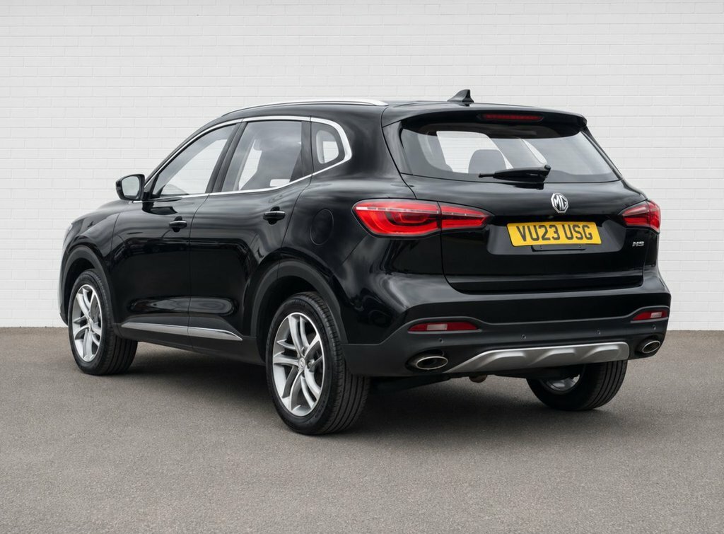 MG HS 1.5L Excite VU23USG Black #2