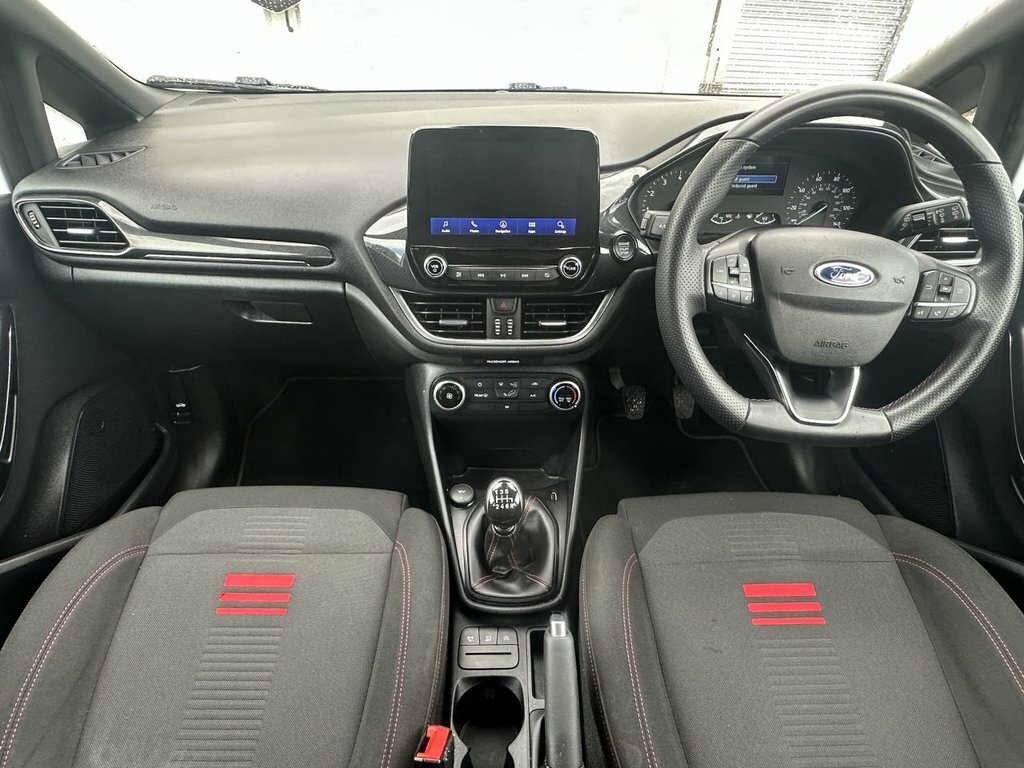 Ford Fiesta 1L St-line BD23XBX White #5