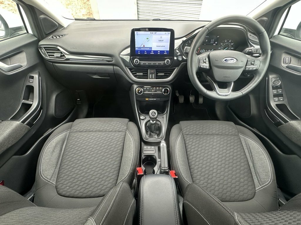Ford Puma 1L Titanium MT23JHF White #4