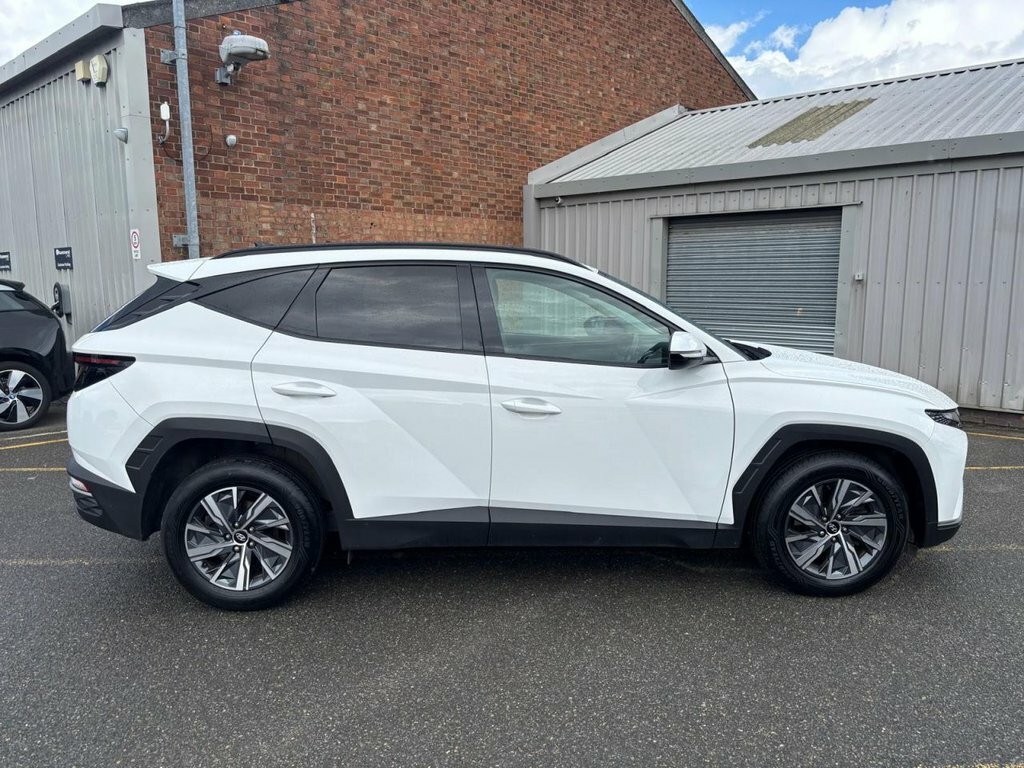 Hyundai Tucson 1.6L Se Connect BJ23LZW White #6