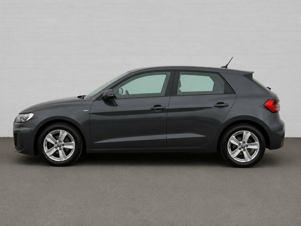 Audi A1 1L Technik RJ69WYW Grey #3