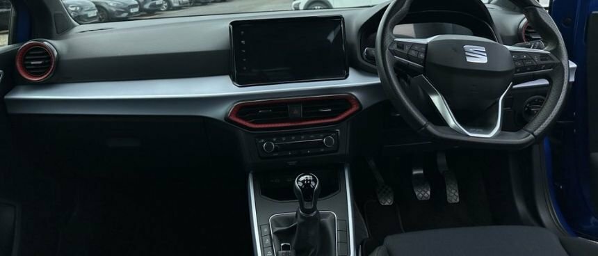 Seat Arona 1L Fr DG23HRK Blue #6