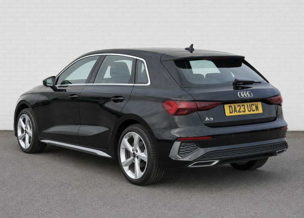 Audi A3 1L S Line DA23UCW Black #2