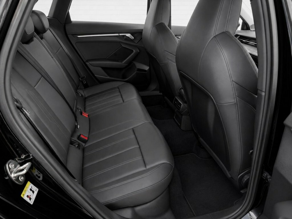 Audi A3 1L S Line DA23UCW Black #6