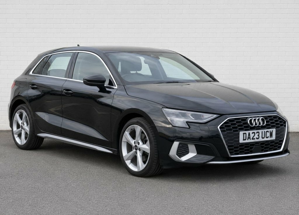 Audi A3 1L S Line Black
