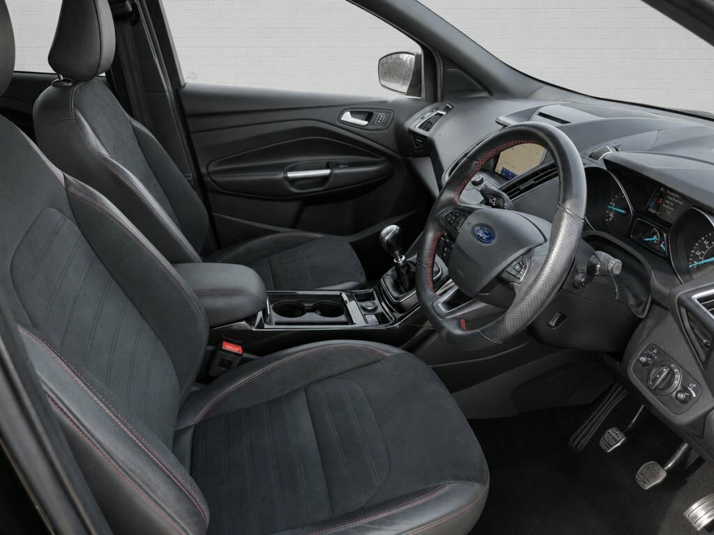 Ford Kuga 1.5L St-line CF68FRX Black #5