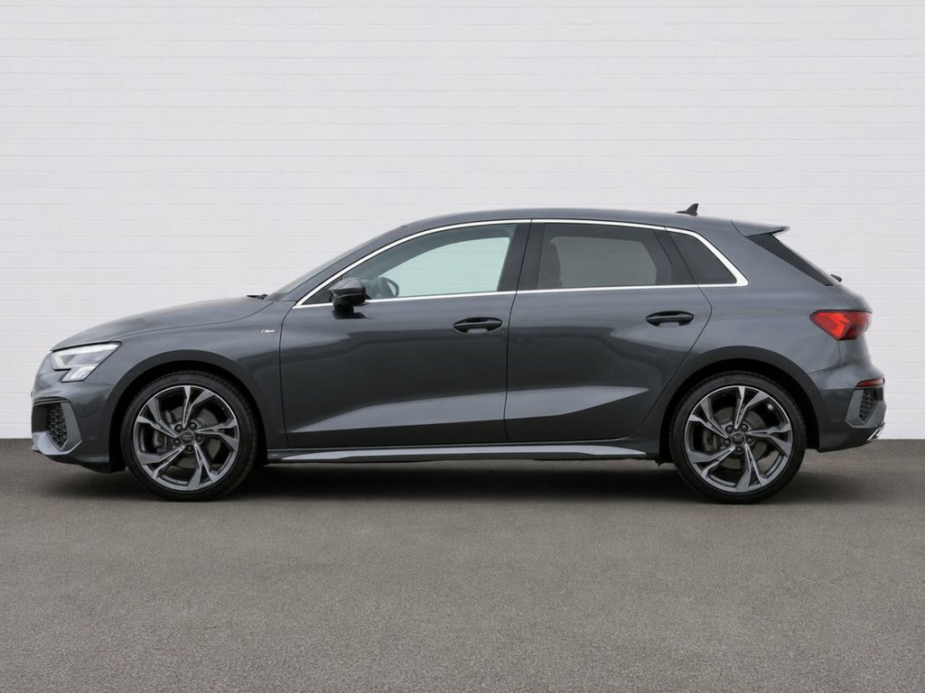 Audi A3 1L S Line VN23UHH Grey #2