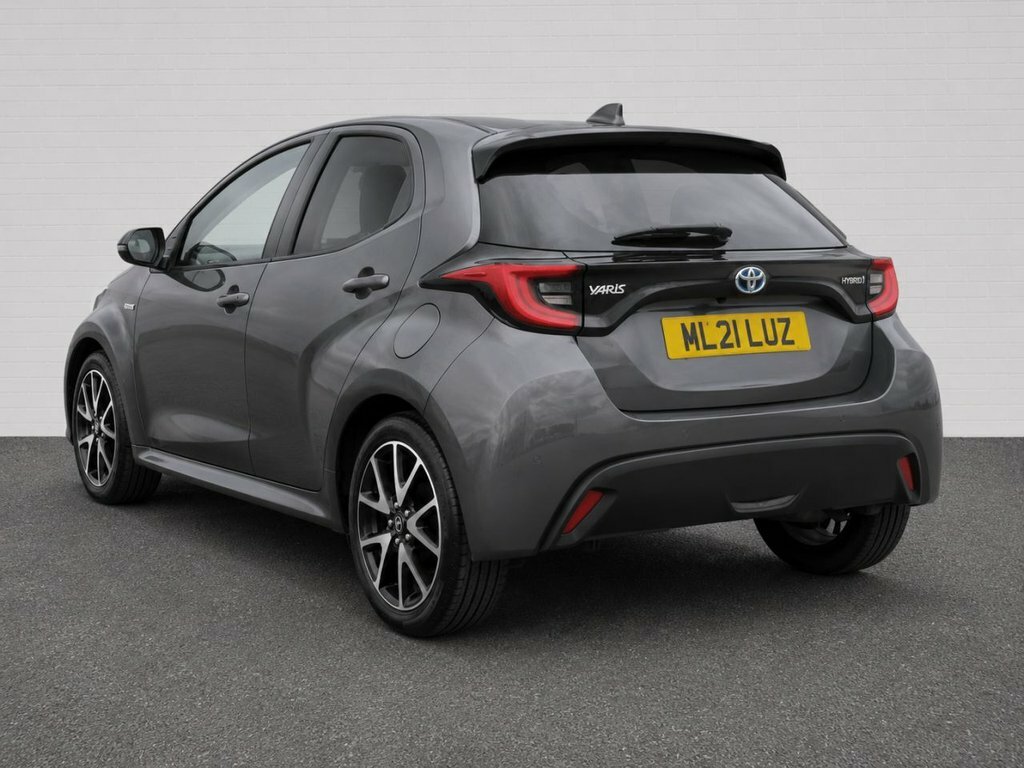 Toyota Yaris 1.5L Dynamic ML21LUZ Grey #3