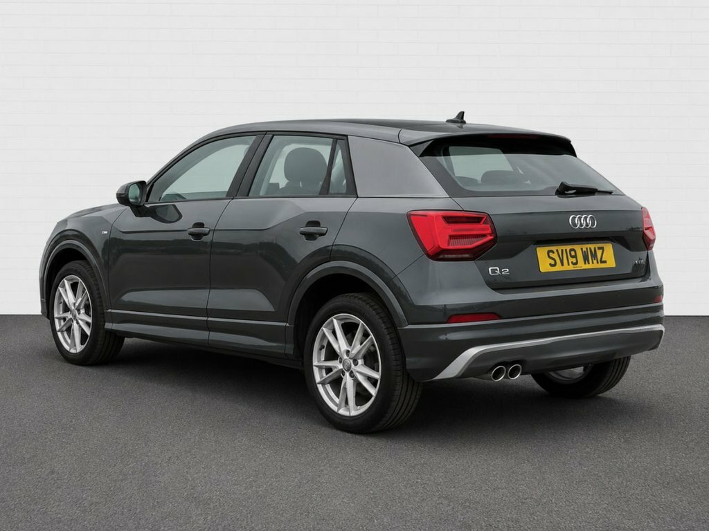 Audi Q2 1.5L S Line Grey #2