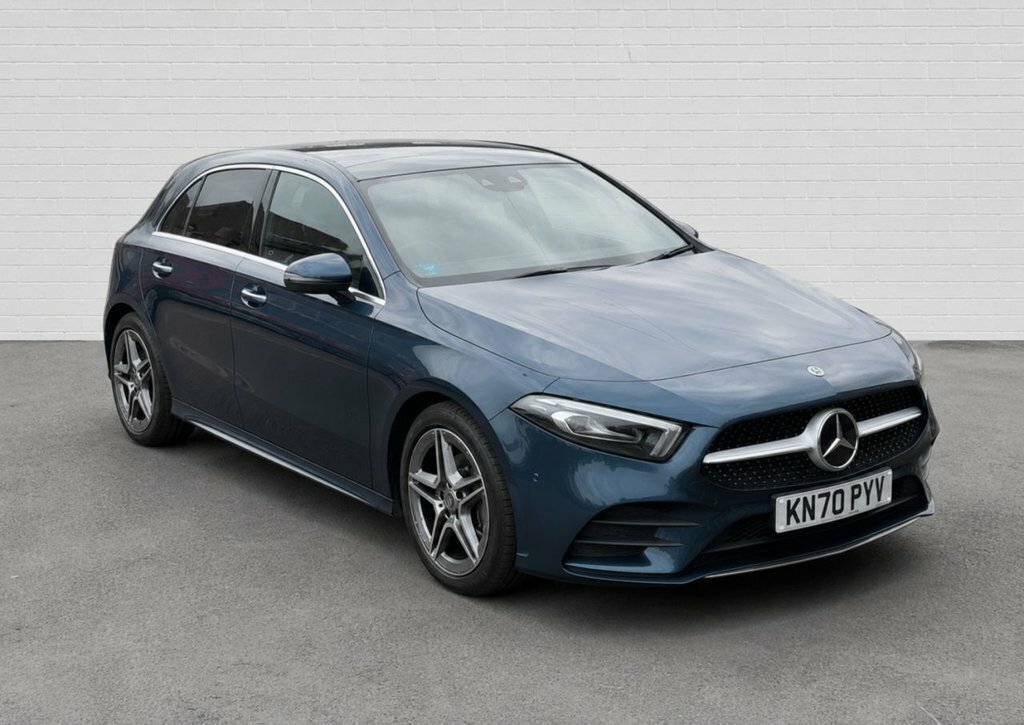Mercedes-Benz B Class 2L Amg Line Blue