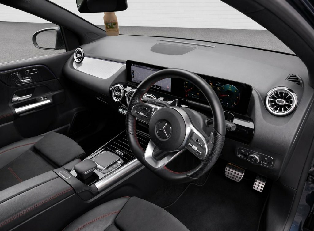 Mercedes-Benz B Class 2L Amg Line Blue #3