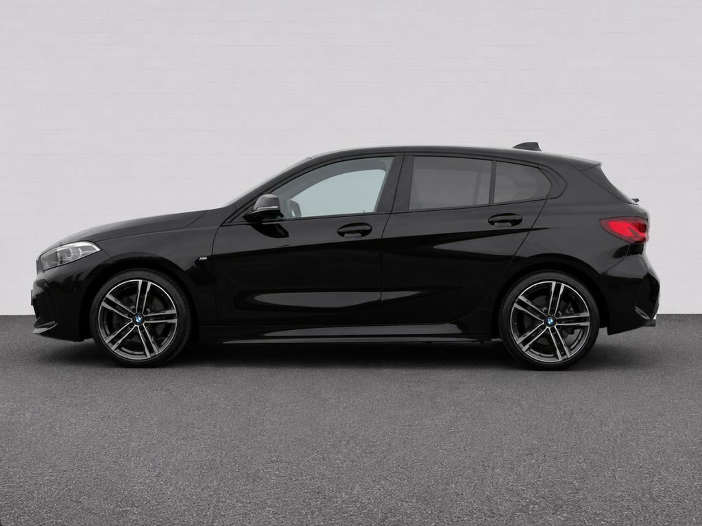 BMW 1 Series 1.5L M Sport WM22CME Black #2