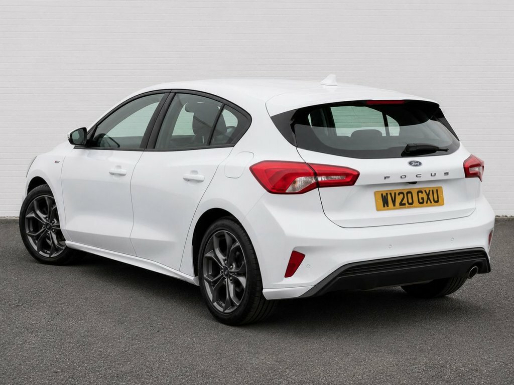 Ford Focus 1L St-line WV20GXU White #3