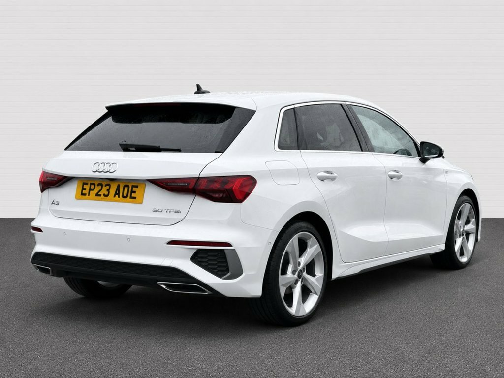 Audi A3 1L S Line EP23AOE White #5