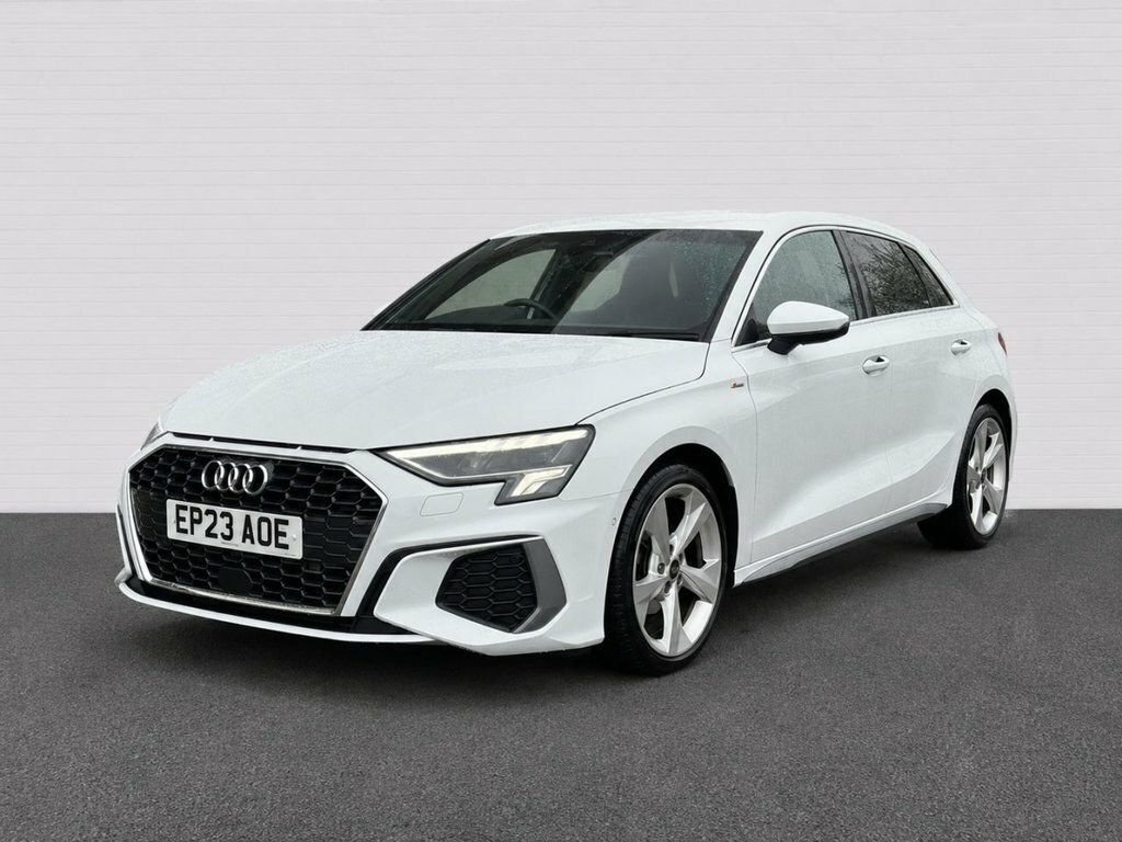 Audi A3 1L S Line EP23AOE White #4