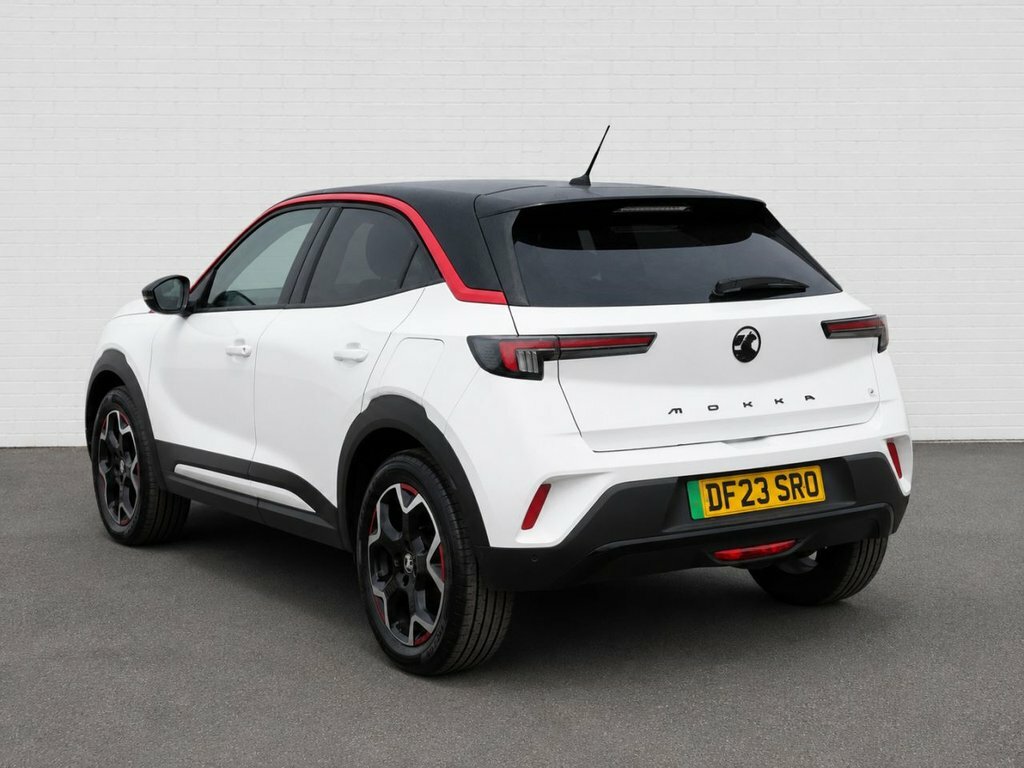 Vauxhall Mokka-e Suv DF23SRO White #3