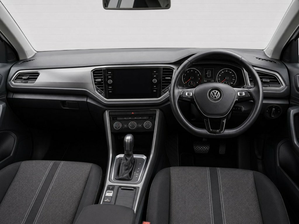 Volkswagen T-Roc 1.5L Se NJ70GPV White #4