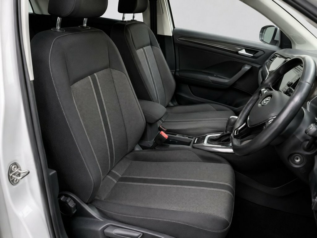 Volkswagen T-Roc 1.5L Se NJ70GPV White #5