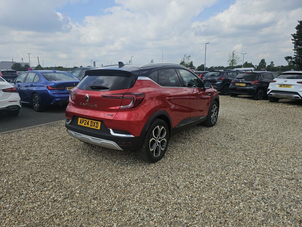 Renault Captur 1.6L Techno Red #6