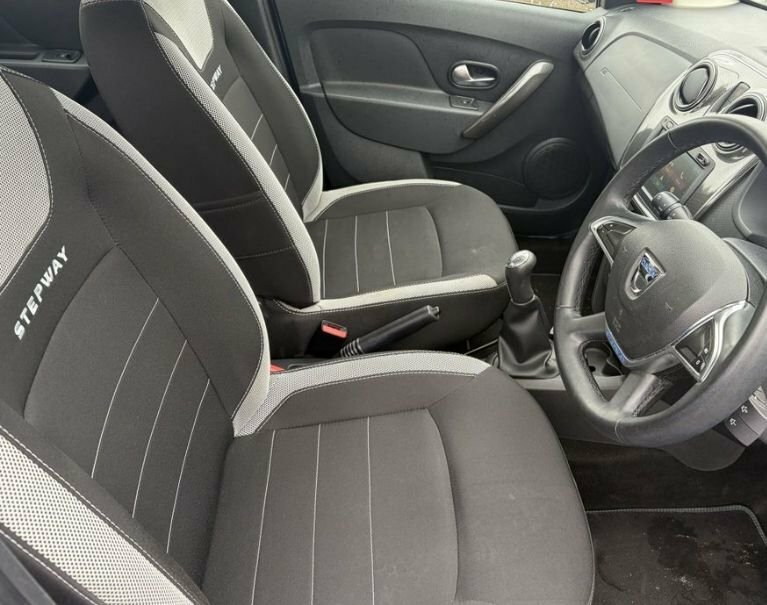 Dacia Sandero Stepway 0.9L Comfort Blue #4