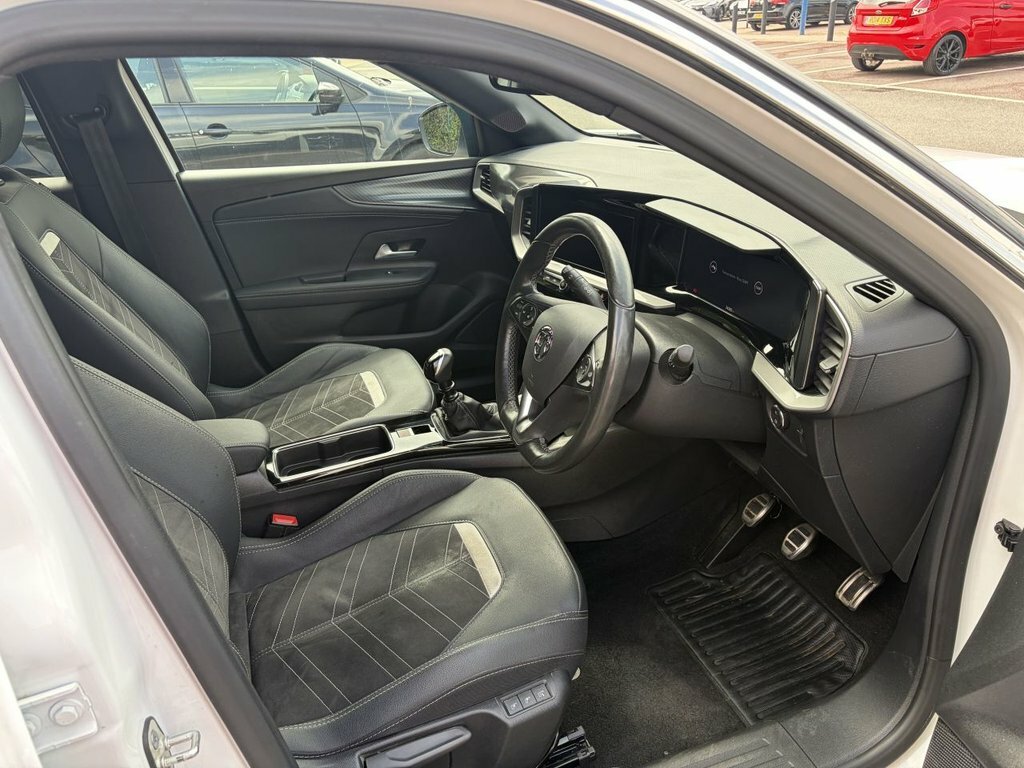 Vauxhall Mokka 1.2L Ultimate AK23NKD White #6