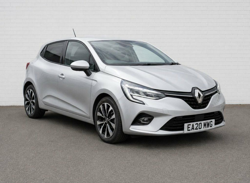 Renault Clio 1L Iconic Silver