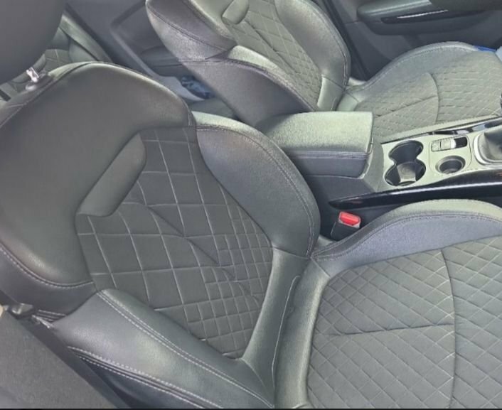 Renault Kadjar 1.3L Iconic White #4