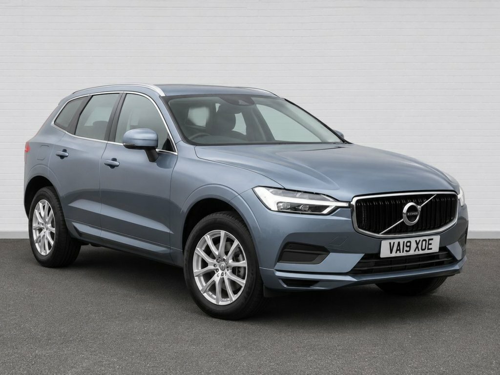 Volvo XC60 2L Momentum Blue