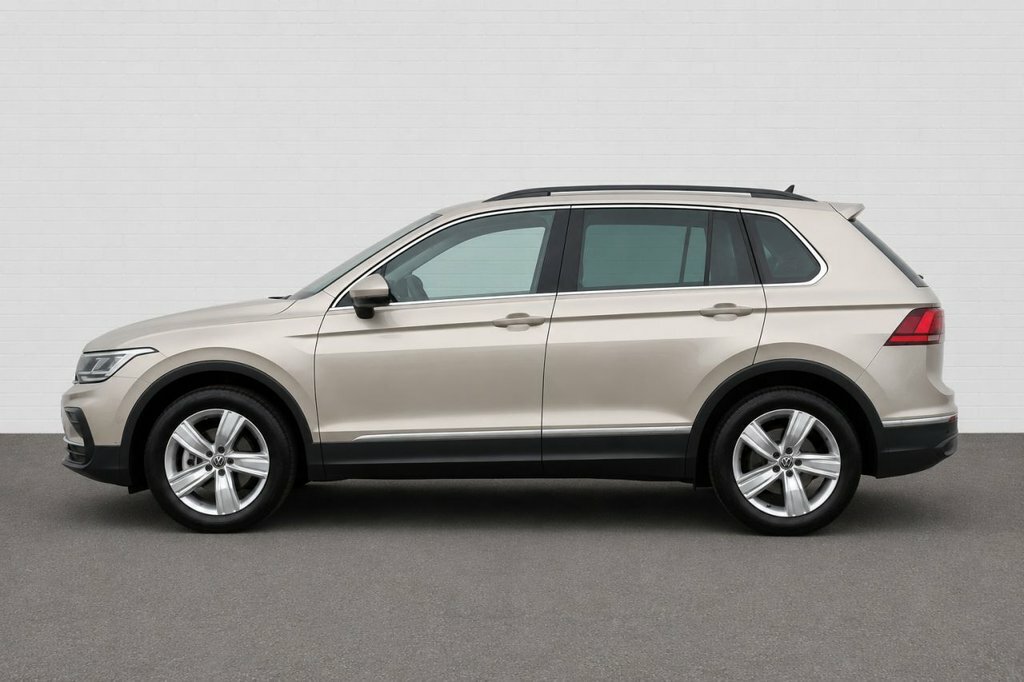 Volkswagen Tiguan 1.5L Life MW23OHD Silver #2