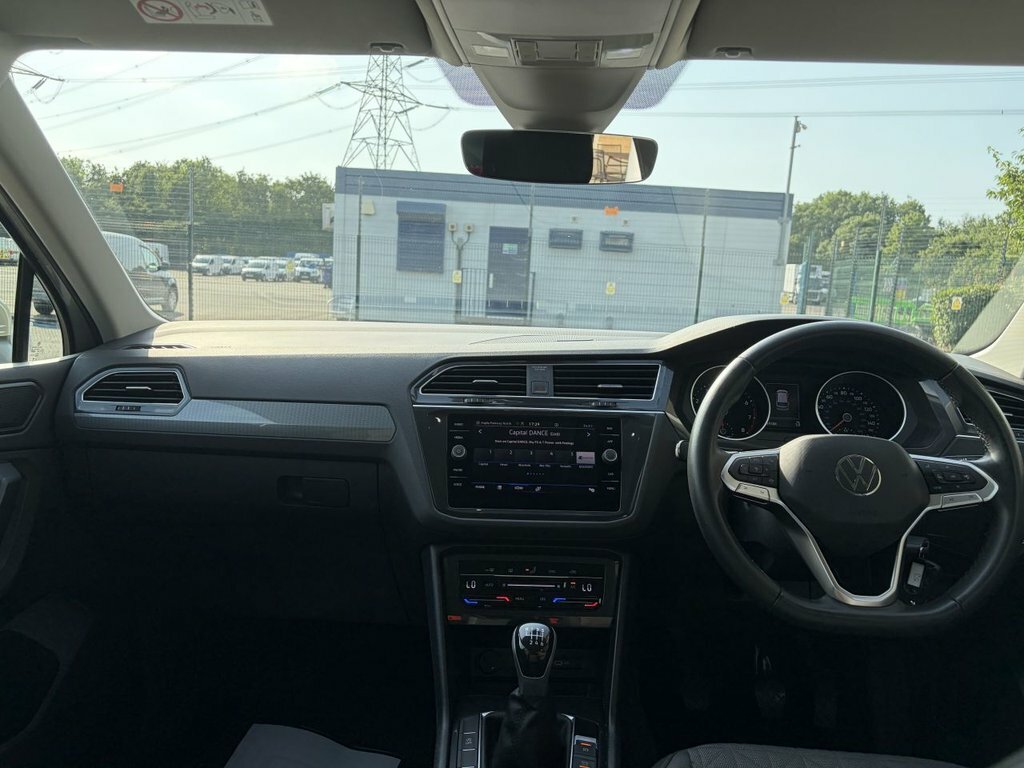Volkswagen Tiguan 1.5L Life MW23OHD Silver #6