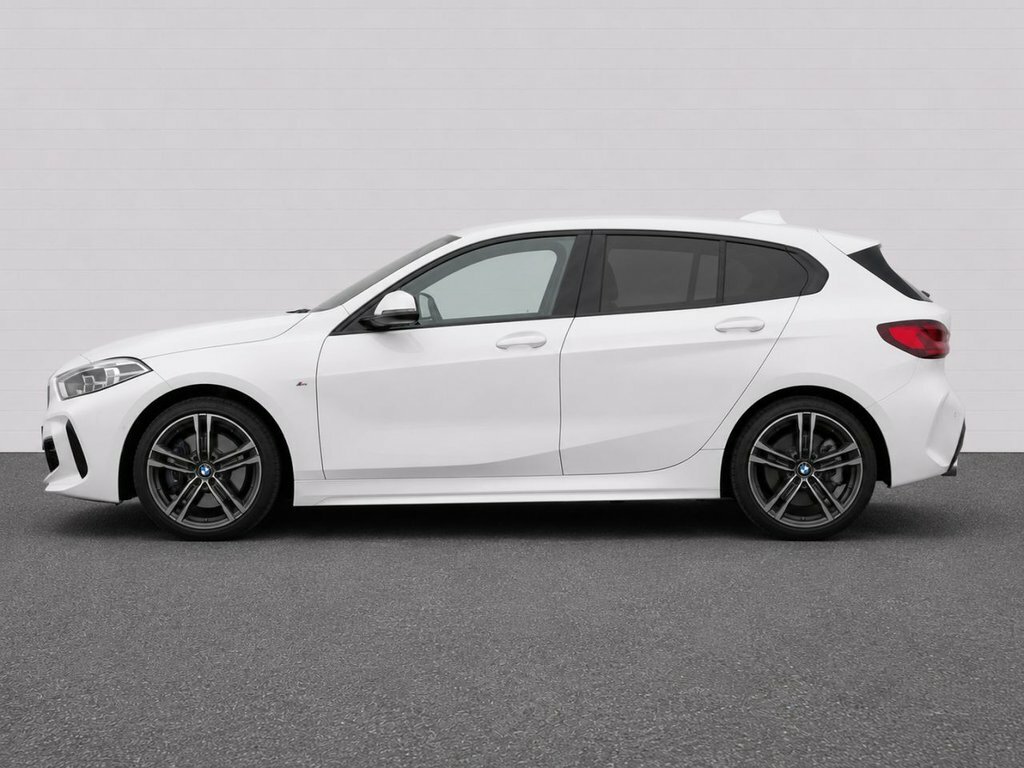 BMW 1 Series 1.5L M Sport YB21FPJ White #2