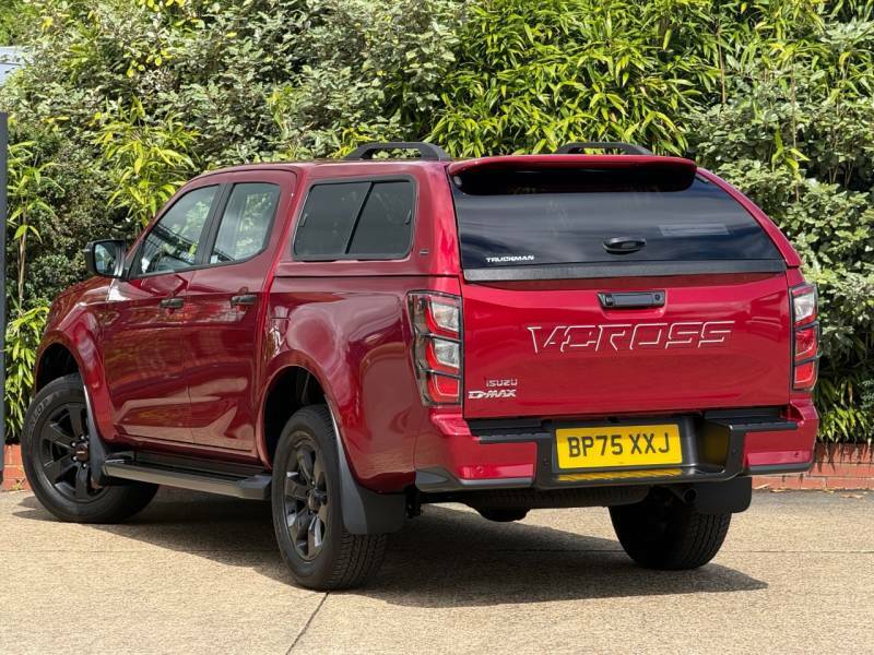 Isuzu D-Max 1.9 V-cross Double Cab 4X4 - 2025 75 BP75XXJ Red #3