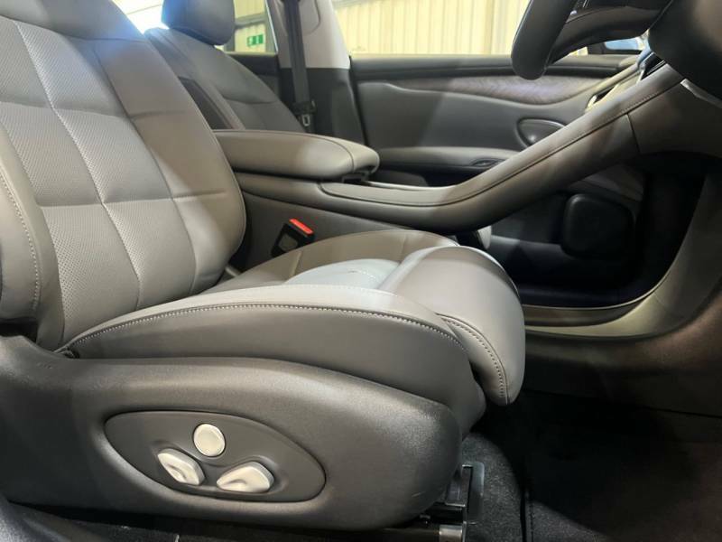 MG IM6 100Kwh Long Range Suv 407 Ps Black #20