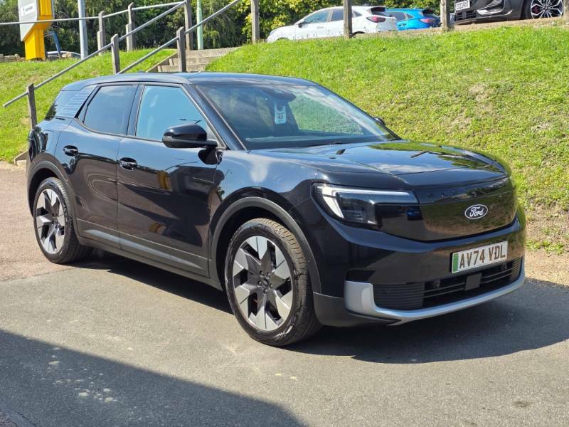 Ford Explorer 210Kw Premium 77Kwh - 2024 74 Black