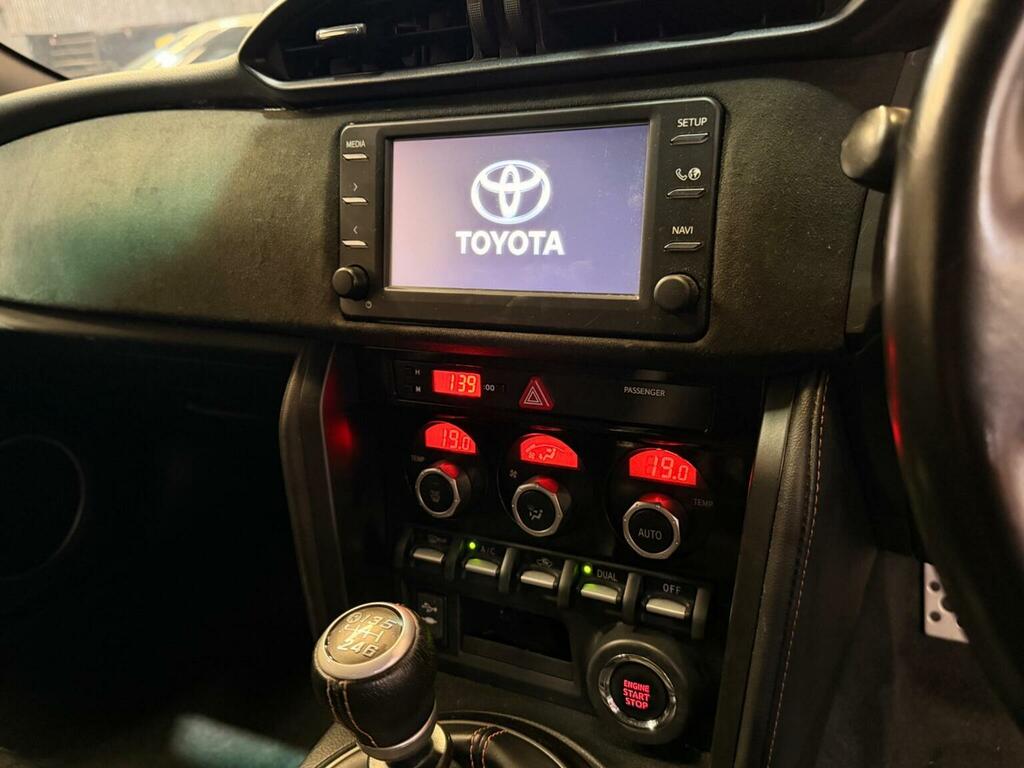 Toyota GT86 D-4s Pro Black #18
